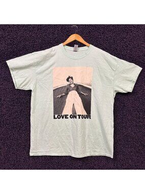 Harry Styles Love On 2020 Tour Poster Pop Rock T-Shirt XL